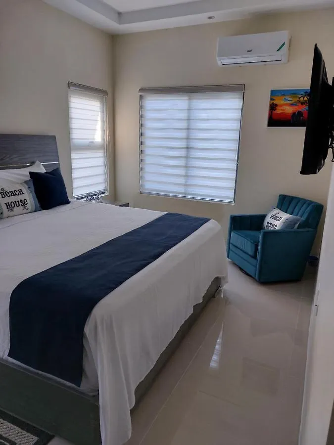 Pyramid Joy, 2 Bedroom Villa, Ocho Rios, Jamaica
